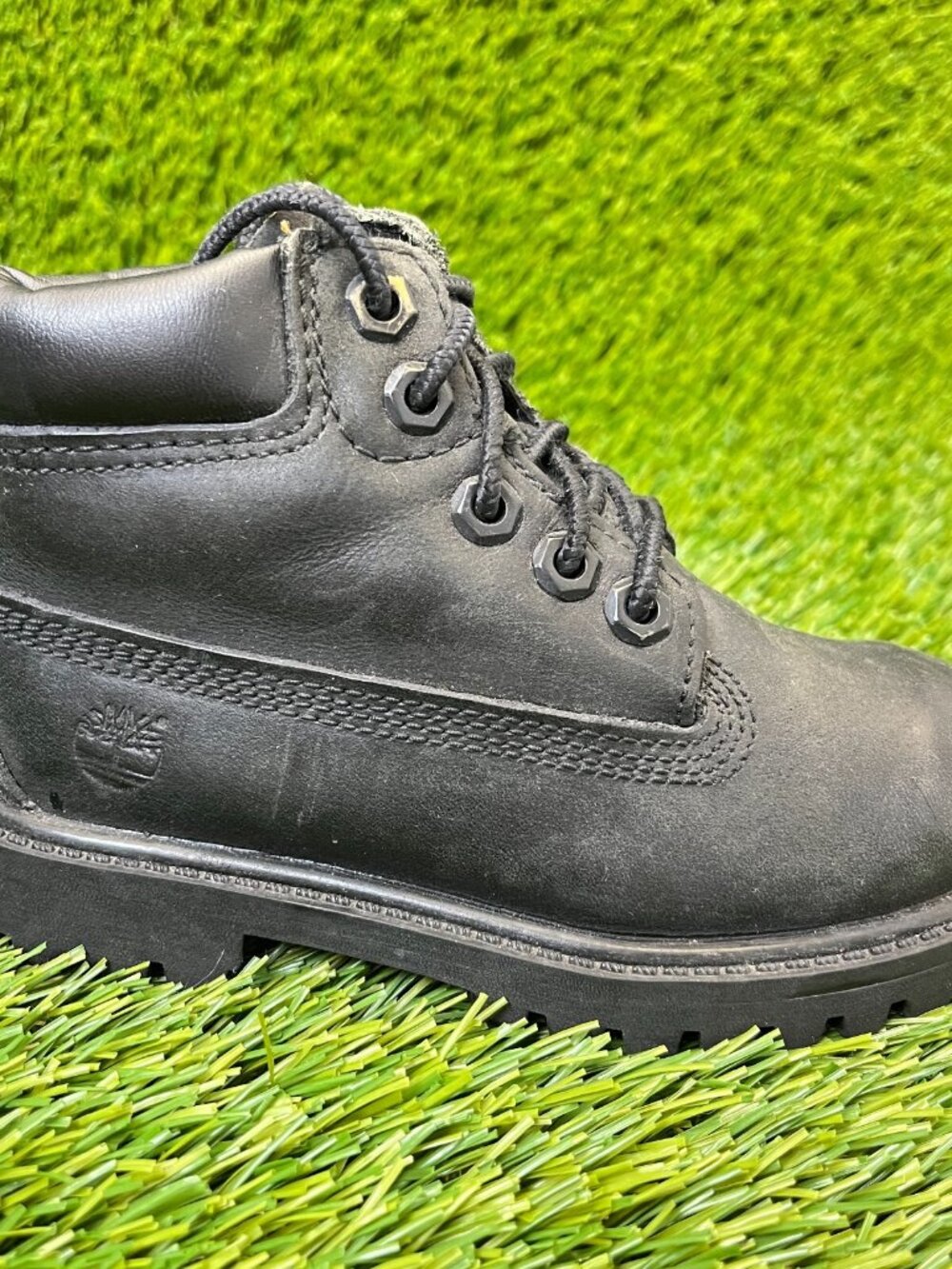 Timberland 6 inch Premium Boys Size 8C Black Athletic Ankle Boots Hiking Shoes